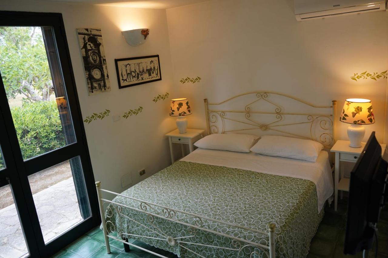Casina Mozart Lecce Bed & Breakfast Magliano Bagian luar foto